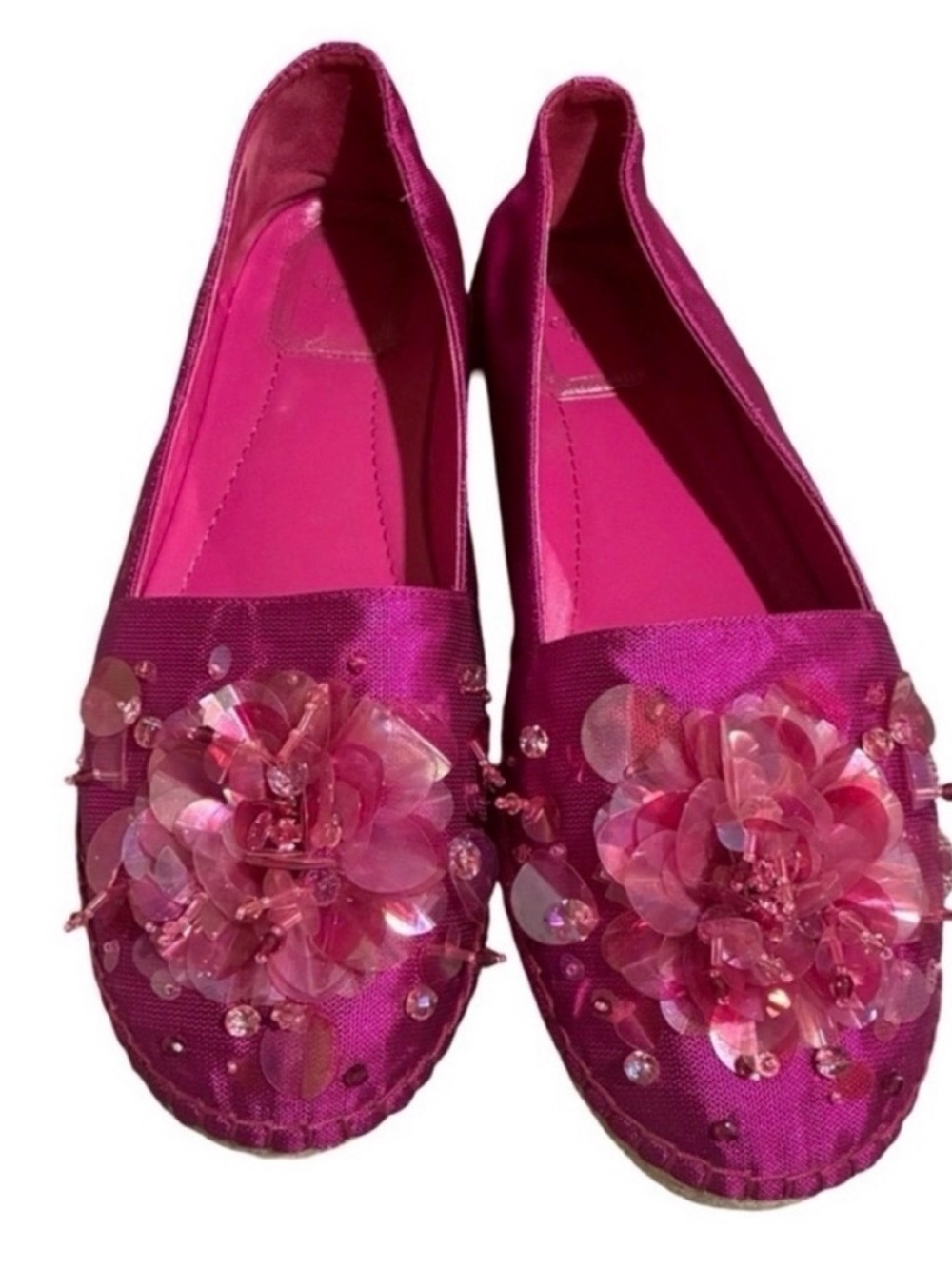 Dior Fushia Embellished Espadrille Flats Pink
Authentic size 8.5